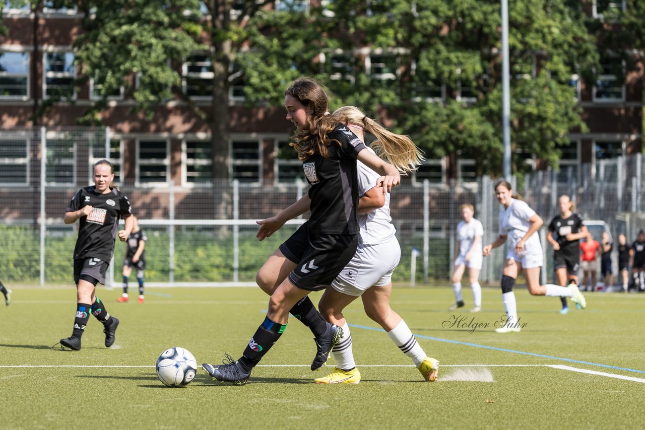 Bild 126 - wBJ Alstertal-Langenhorn - SV Henstedt-Ulzburg : Ergebnis: 4:1